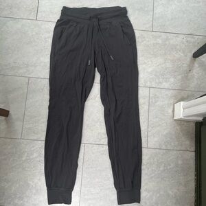 Lululemon Ready To Rulu Jogger Sz 4
